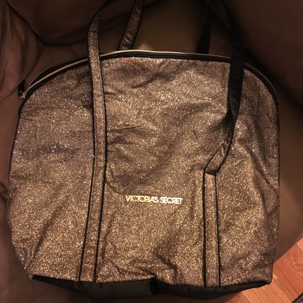 1 hr sale!!!  Victoria Secret glitter tote!